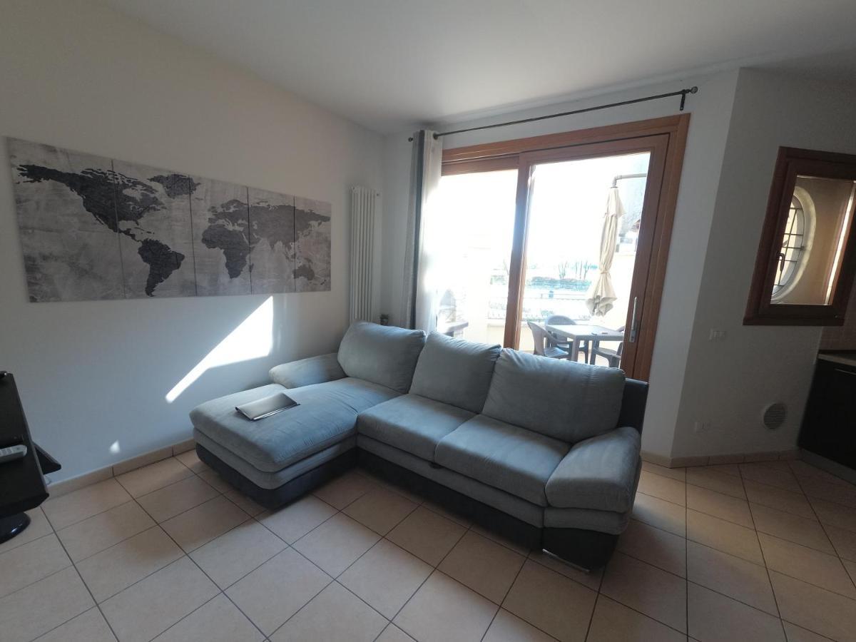 מנרבה דל גארדה Blu & Green Appartment מראה חיצוני תמונה