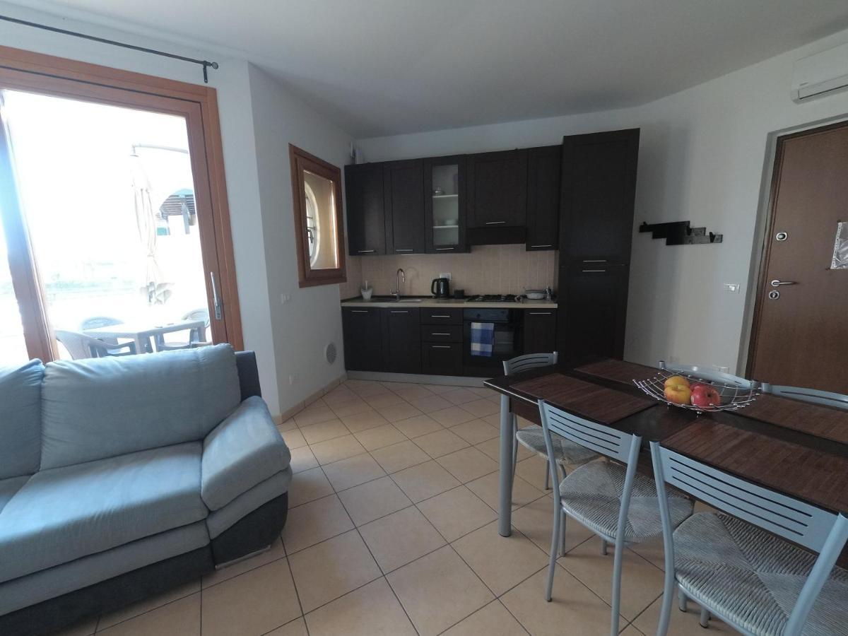 מנרבה דל גארדה Blu & Green Appartment מראה חיצוני תמונה